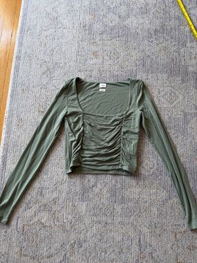 Wilfred Olive Green Ruched Scoop-Neck Long Sleeve Crop Top